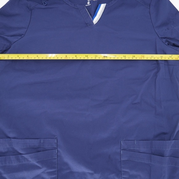 Lot of 3 BUTTERSOFT stretch scrub top Med - Picture 5 of 6